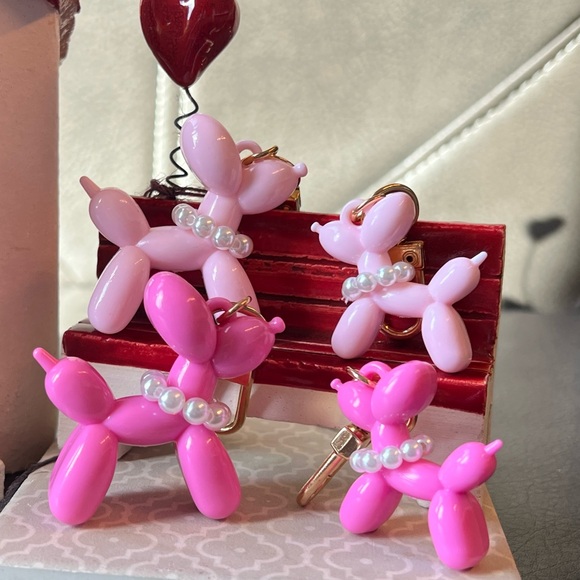 Mommy & Me Balloon Dog with Pearl Necklace Charm / Zipper Pull - NWT - Picture 3 of 3